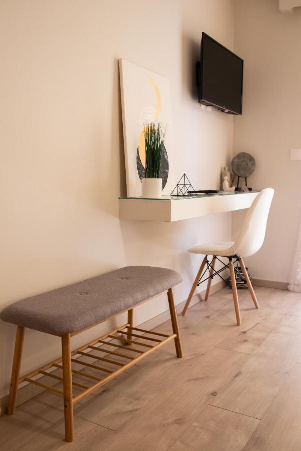 Langi Apartments Mesolóngion Zewnętrze zdjęcie