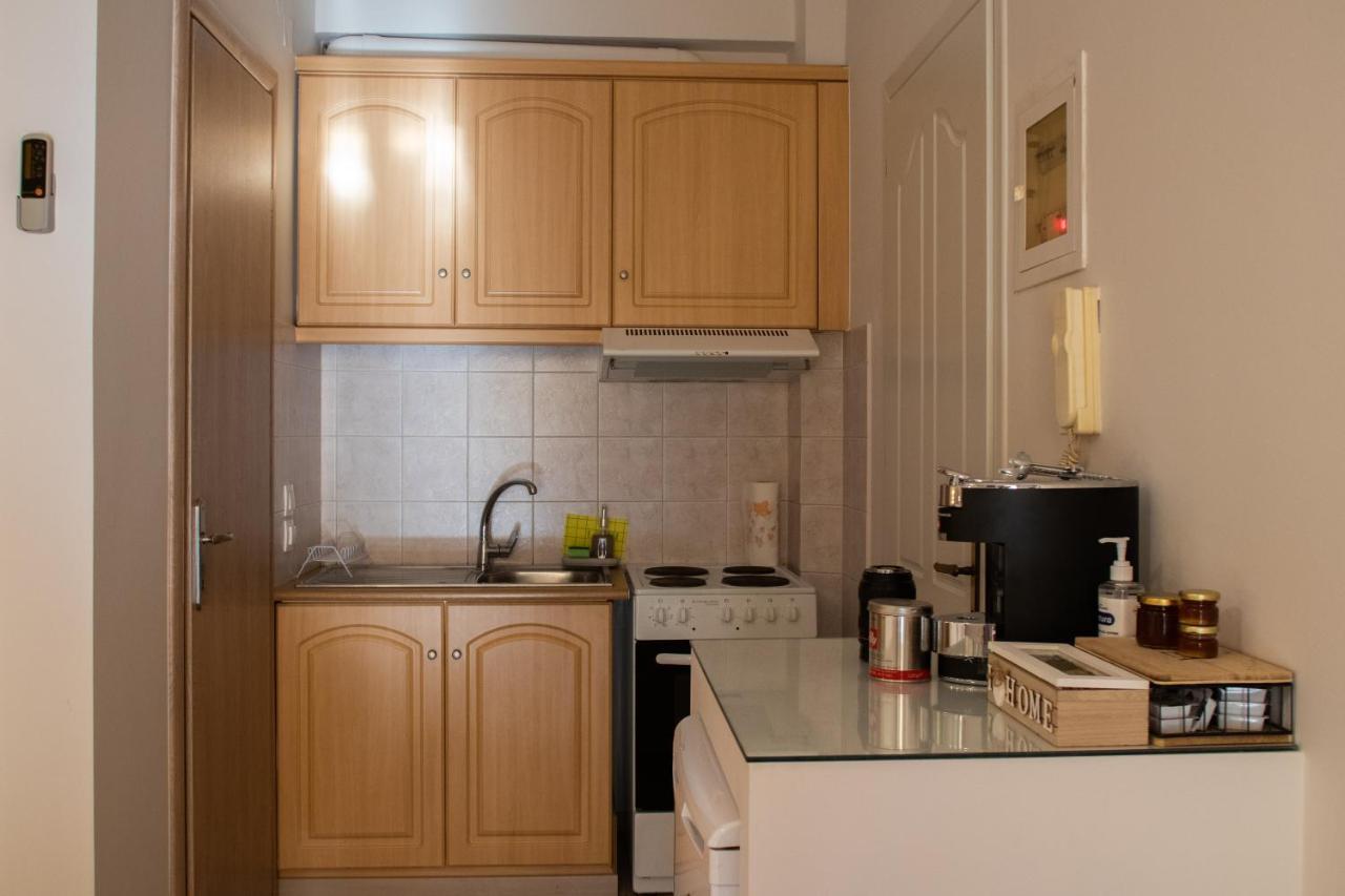 Langi Apartments Mesolóngion Zewnętrze zdjęcie