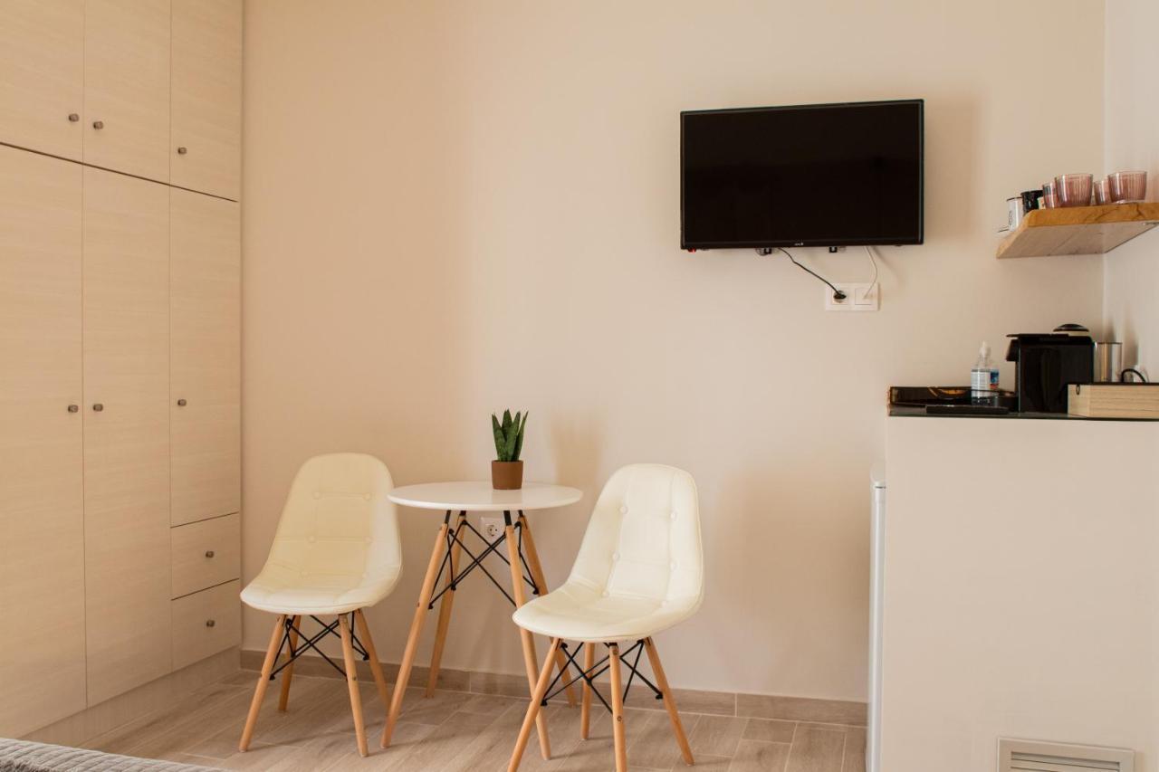 Langi Apartments Mesolóngion Zewnętrze zdjęcie
